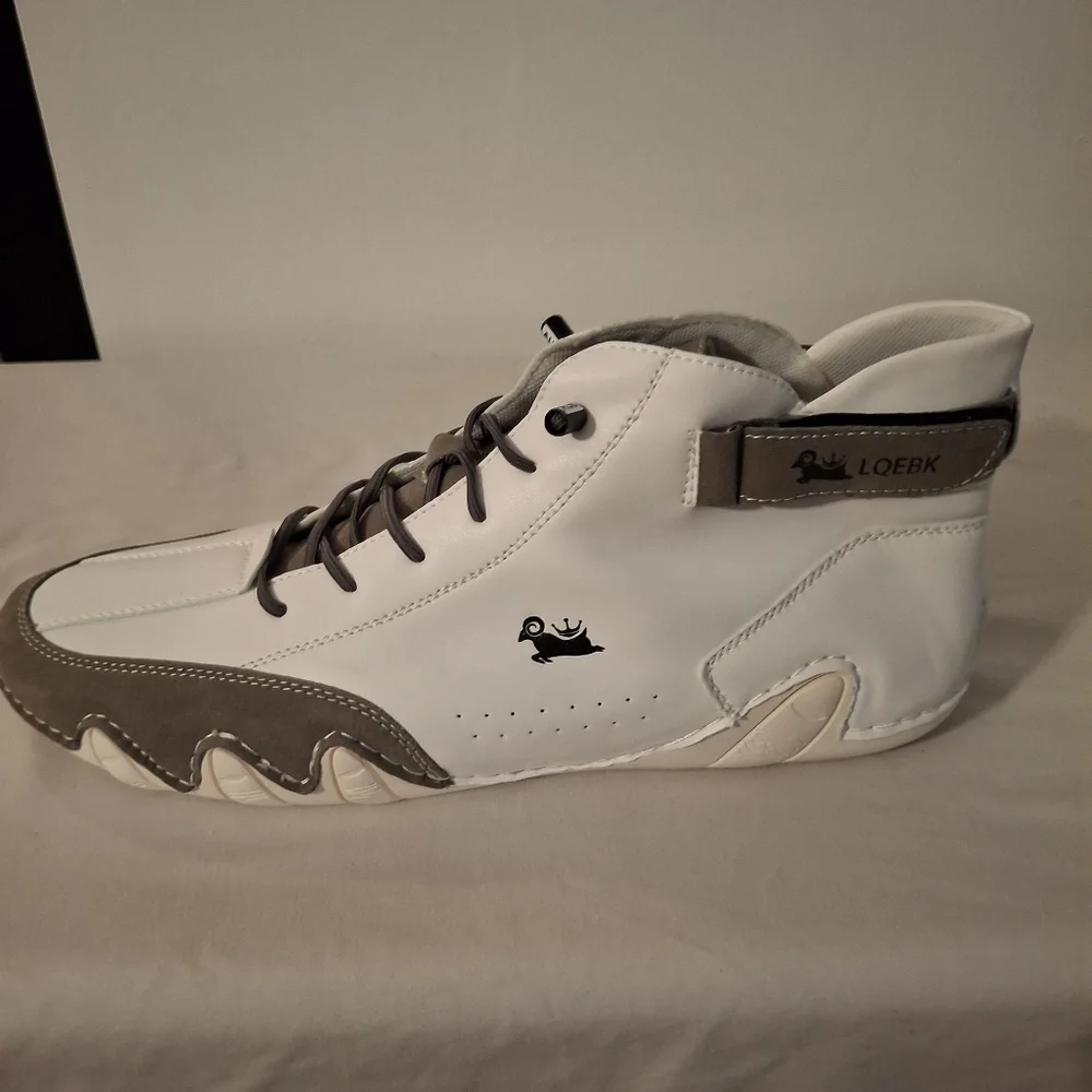 Men's LQEBK White and Gray Athletic Shoes